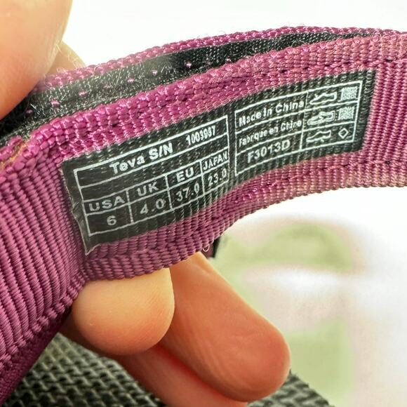 Teva Original Universal Slim Active Sandals Women's size 6 purple - Picture 11 of 11